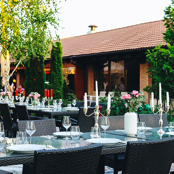 Img Facilitati - PVE Trattoria https://staging.paradisulverdeevents.ro/wp-content/uploads/2024/06/Img-Facilitati-PVE-Trattoria.jpg